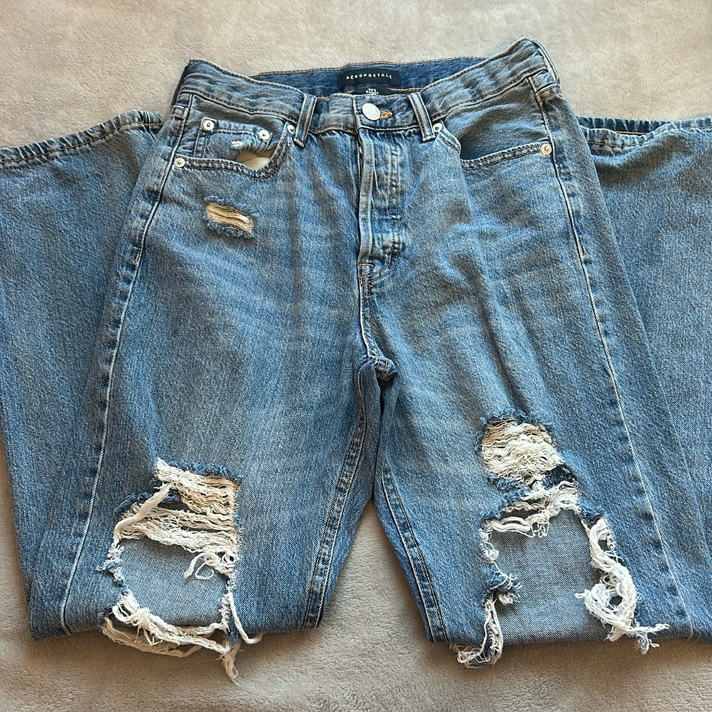 Aéropostale 90’s baggy ripped mom jeans